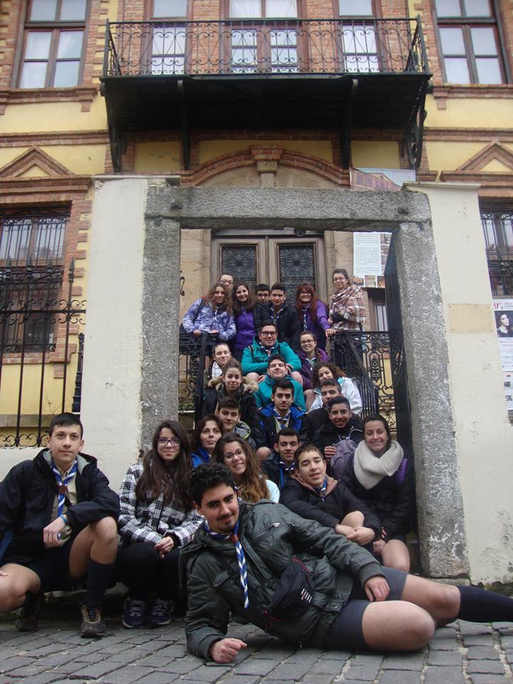 10622855_917269838337464_6819844938776306043_n